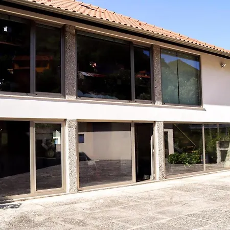 Semesterbostad Eira House - Quinta De Fundevila