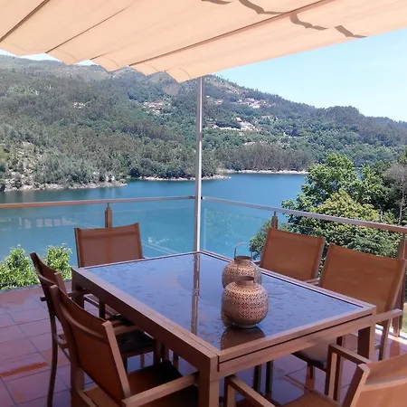 Eira House - Quinta De Fundevila