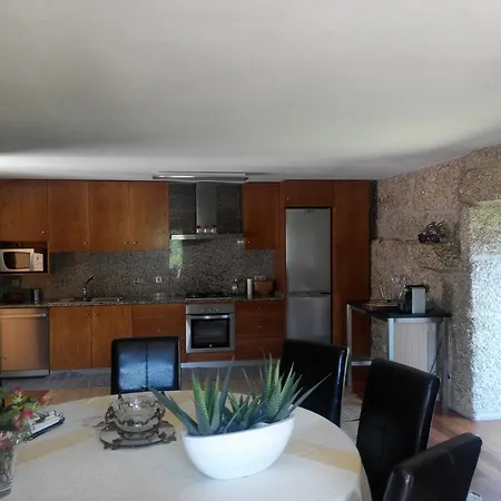 Eira House - Quinta De Fundevila