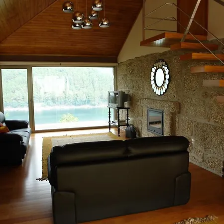 Eira House - Quinta De Fundevila Semesterbostad