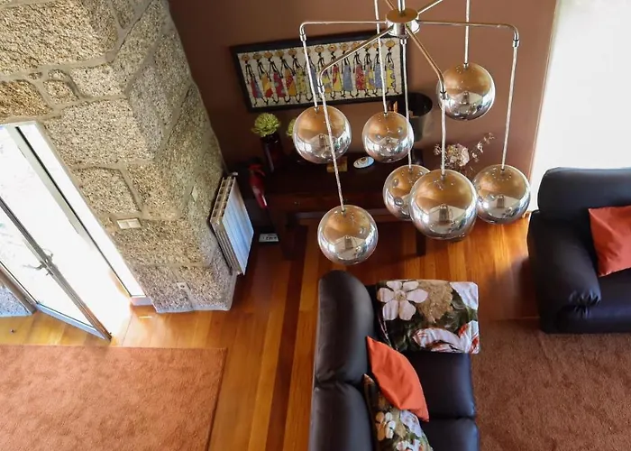 Eira House - Quinta De Fundevila 비에이라도미노