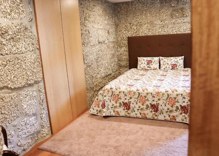 Eira House - Quinta De Fundevila * 비에이라도미노