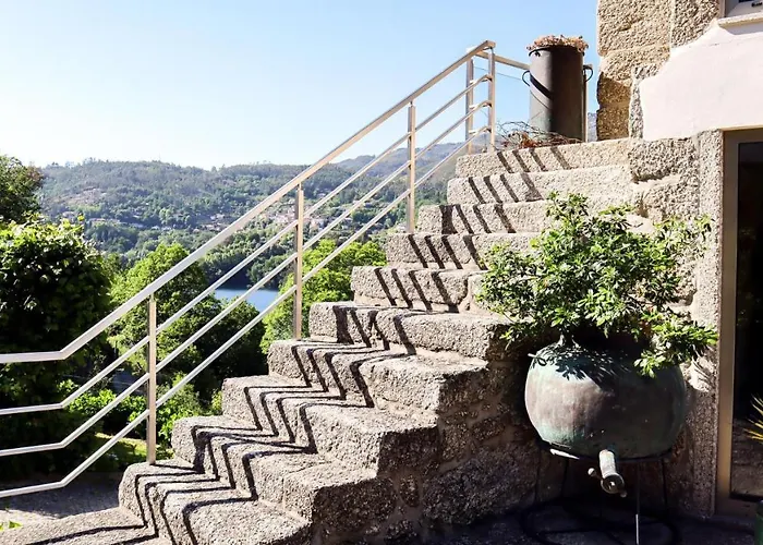 Eira House - Quinta De Fundevila