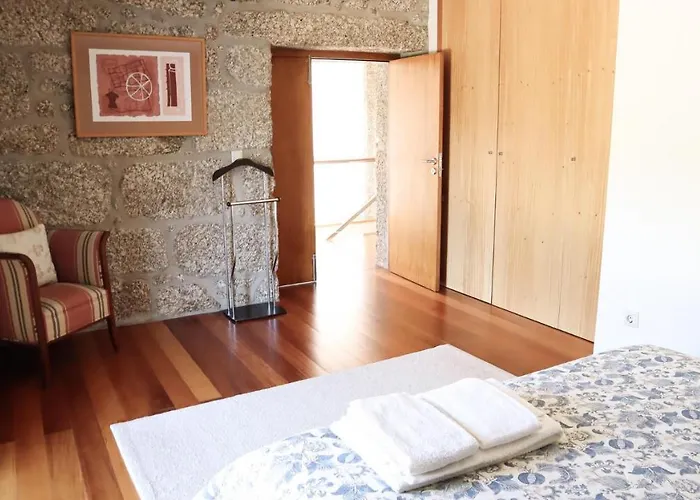 Eira House - Quinta De Fundevila *