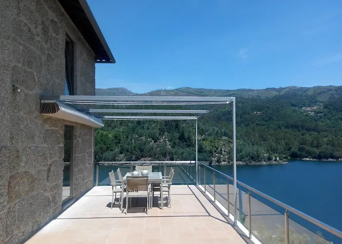 펜션 Eira House - Quinta De Fundevila